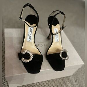 New! Never worn Jimmy CHOO evening heels